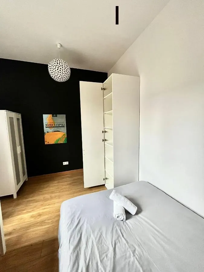 Bezagenta Rooms Centrum Варшава