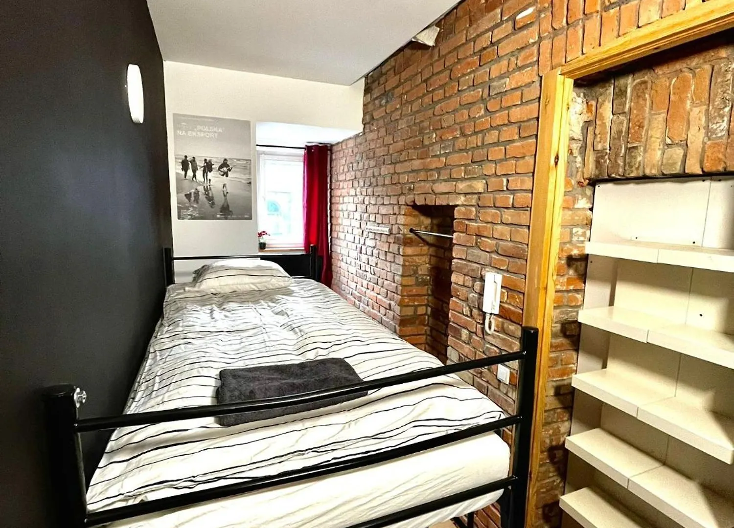 Хостел Bezagenta Rooms Centrum Варшава Польша