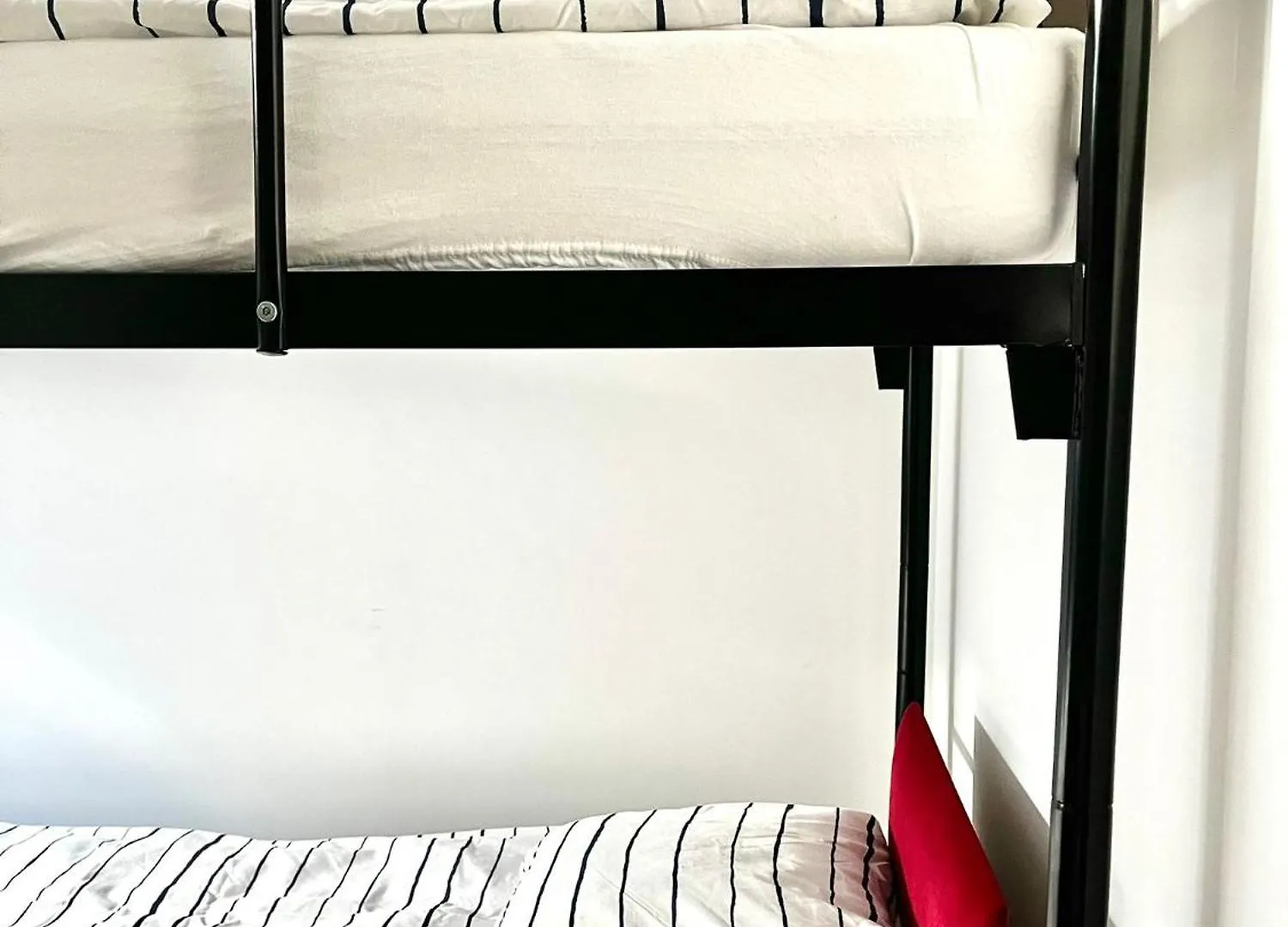 Bezagenta Rooms Centrum Варшава 0*,